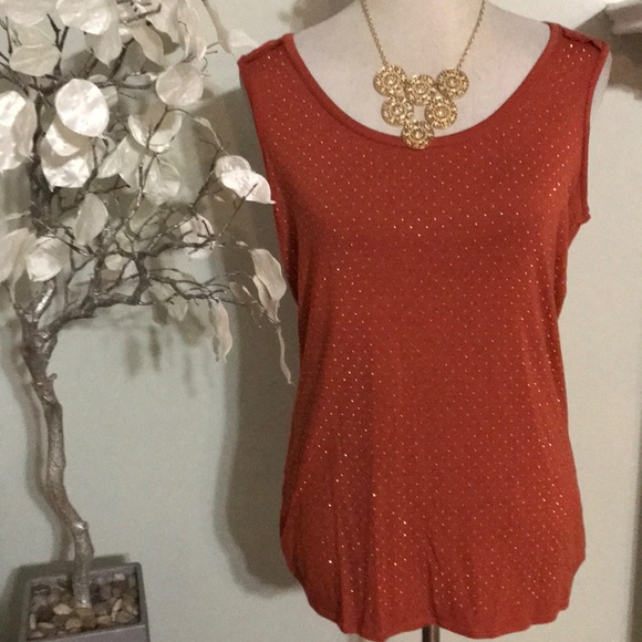 Tahari Tops - TAHARI TOP